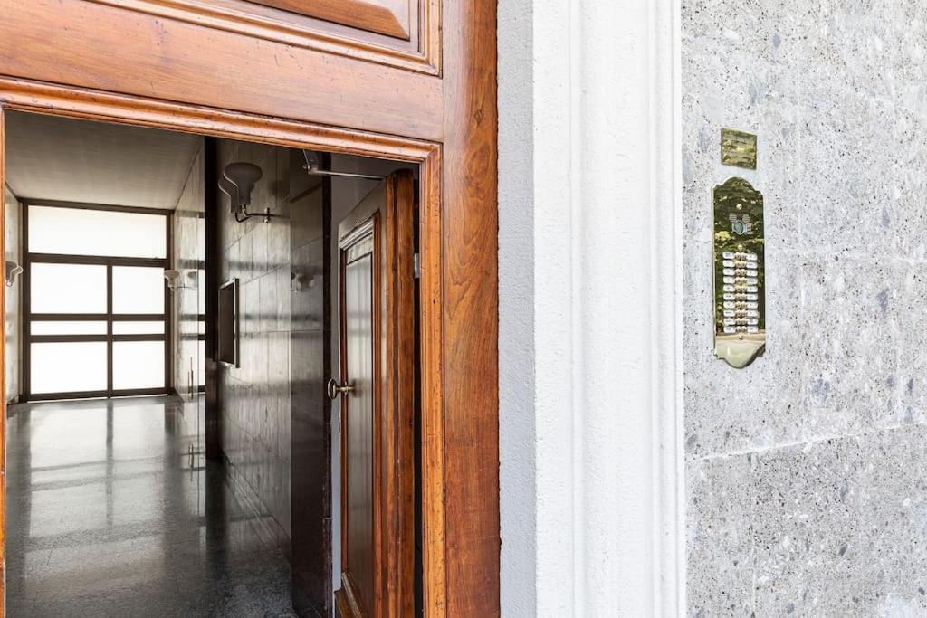 {Porta Venezia-Milano Centrale} Luxury Apartment Extérieur photo